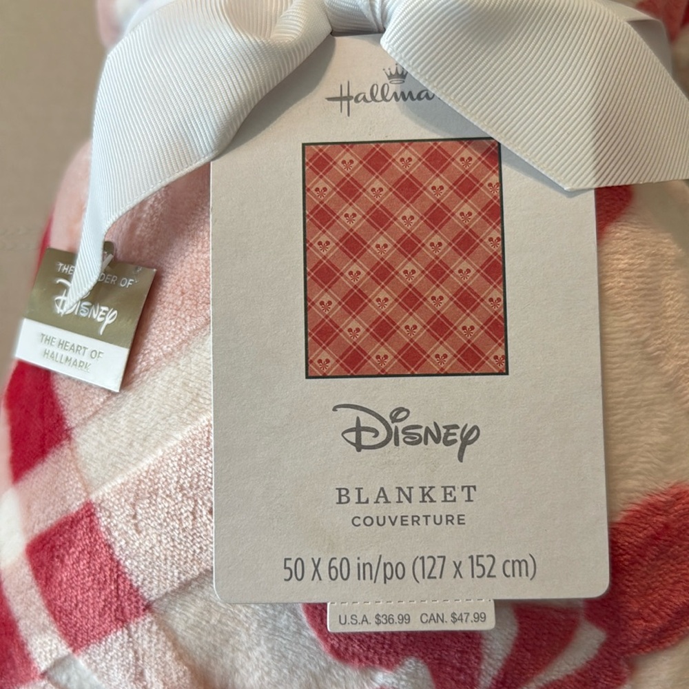 Disney Hallmark Mickey Mouse Peppermint blanket 50x60 NWT